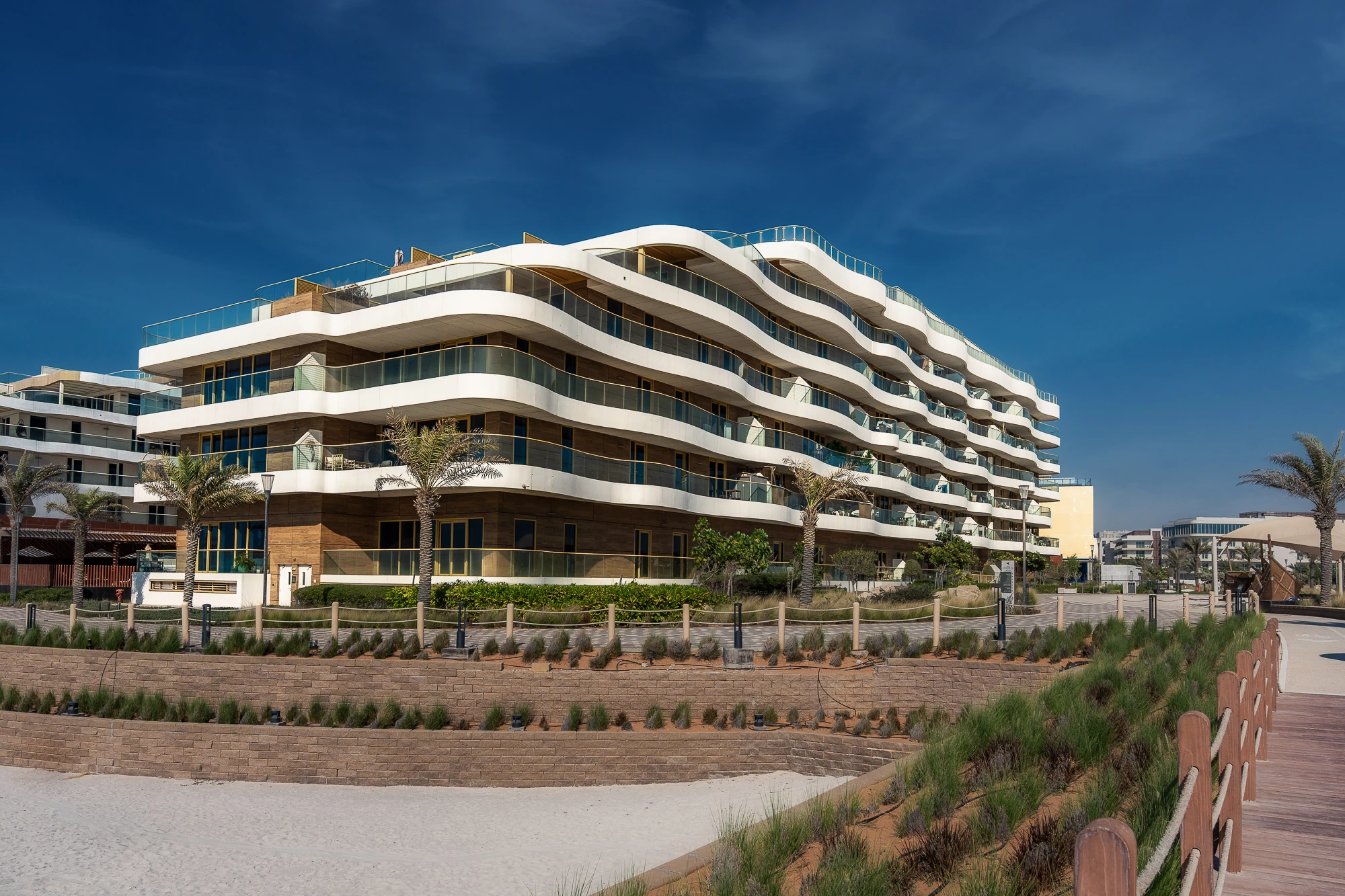 Qaryat Al Hidd waterfront community